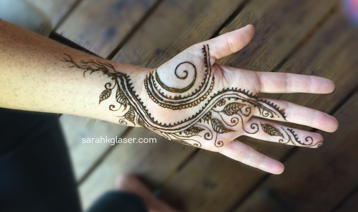 sarahkglaser_bridalhenna3